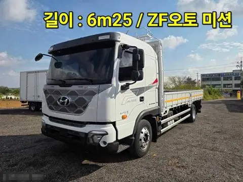 현대 메가트럭 5.5톤 카고 2024년식 사진 1