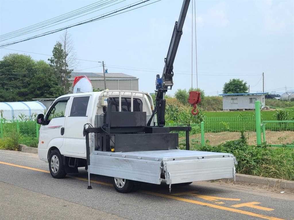 기아 봉고 1톤 카고크레인 2021년식 사진 3