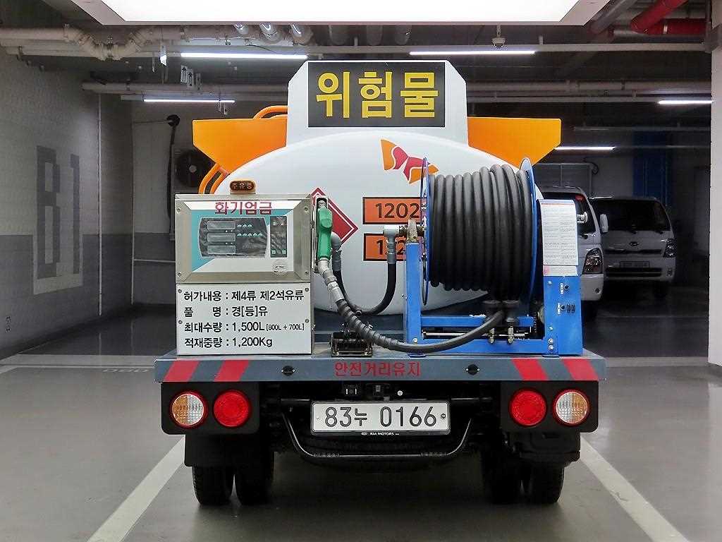 기아 봉고 1톤 탱크로리 2020년식 후면 주유 장비