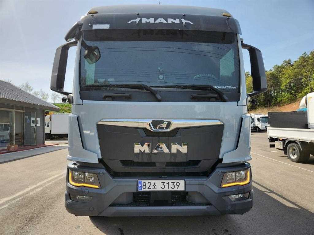 만(MAN) TGM 9.5톤 카고 2022년식 만 TGM 정면