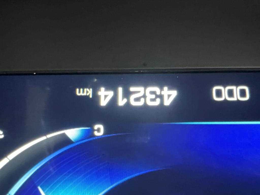 타타대우 구쎈 8.5톤 카고 2026년식 계기판 ODO 43,214km