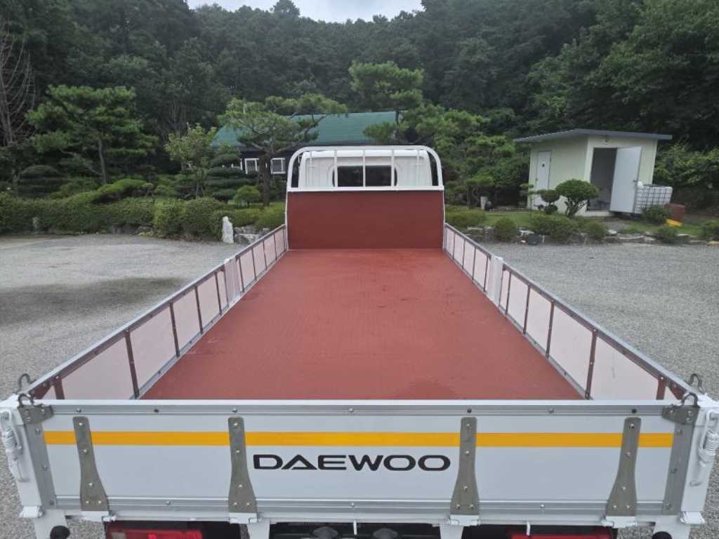타타대우 더쎈 3.5톤 버큠로리 2023년식 사진 9