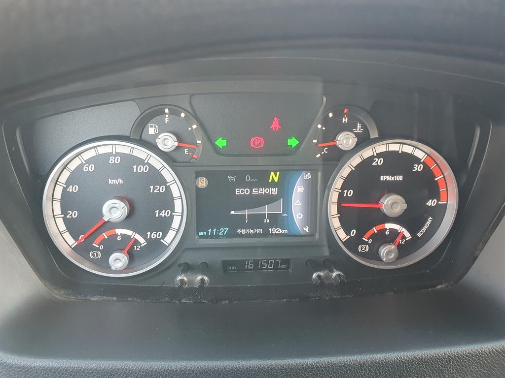 타타대우 더쎈 3.5톤 카고 2023년식 계기판 161,507km