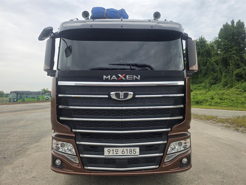 타타대우 맥쎈 8.5톤 카고 2023년식 맥쎈 정면