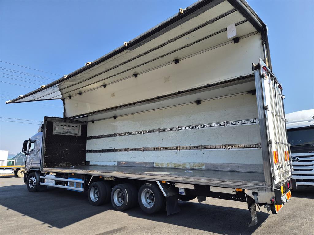 타타대우 프리마 16톤 윙바디 2020년식 사진 8