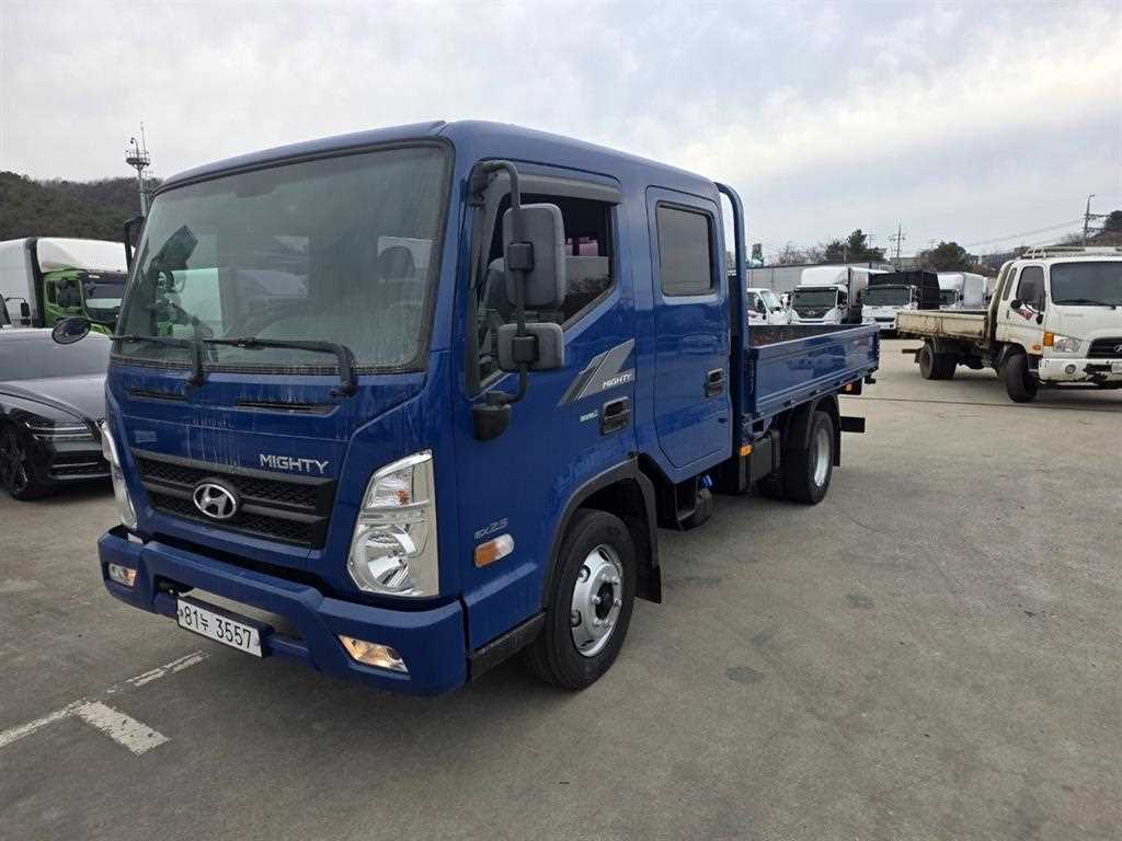 현대 마이티 2.5톤 카고 2019년식 마이티 더블캡 전측면