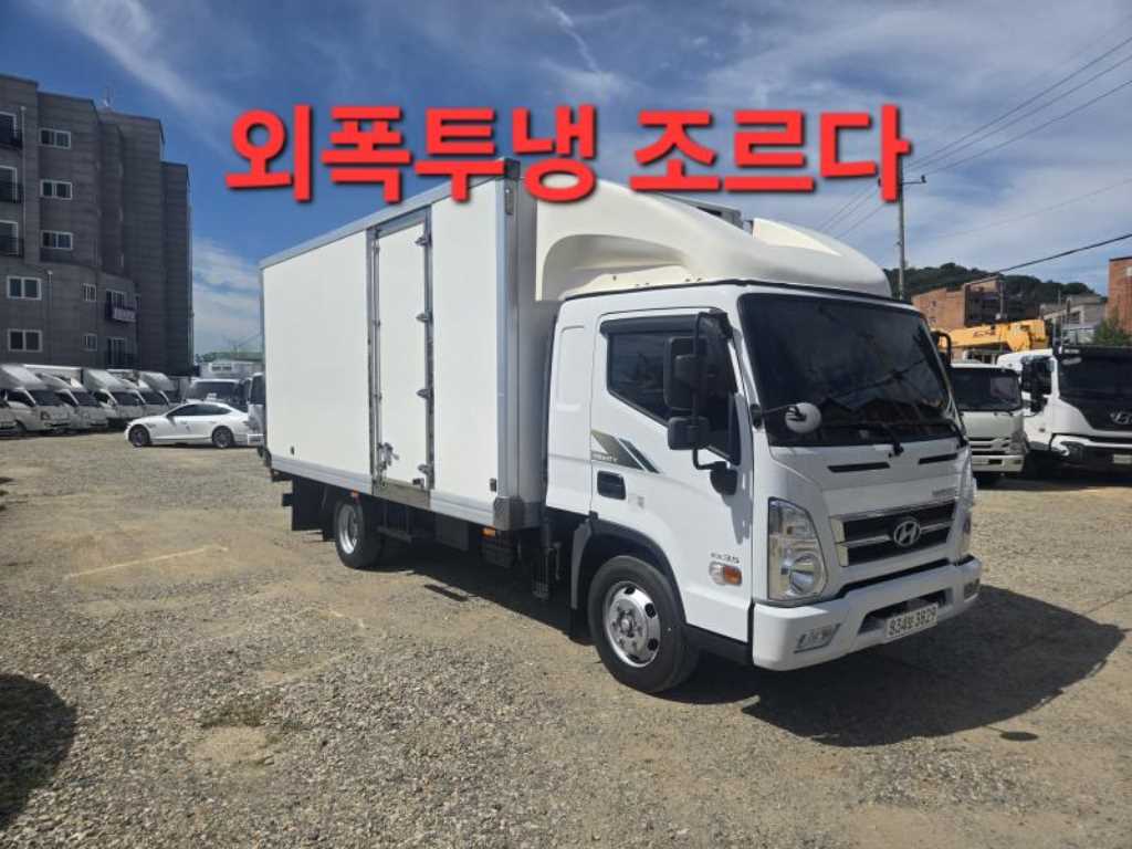 현대 마이티 3.5톤 냉동탑 2021년식 사진 1