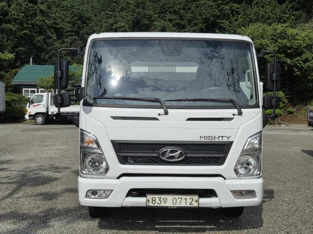 현대 마이티 3.5톤 덤프 2018년식 마이티 정면