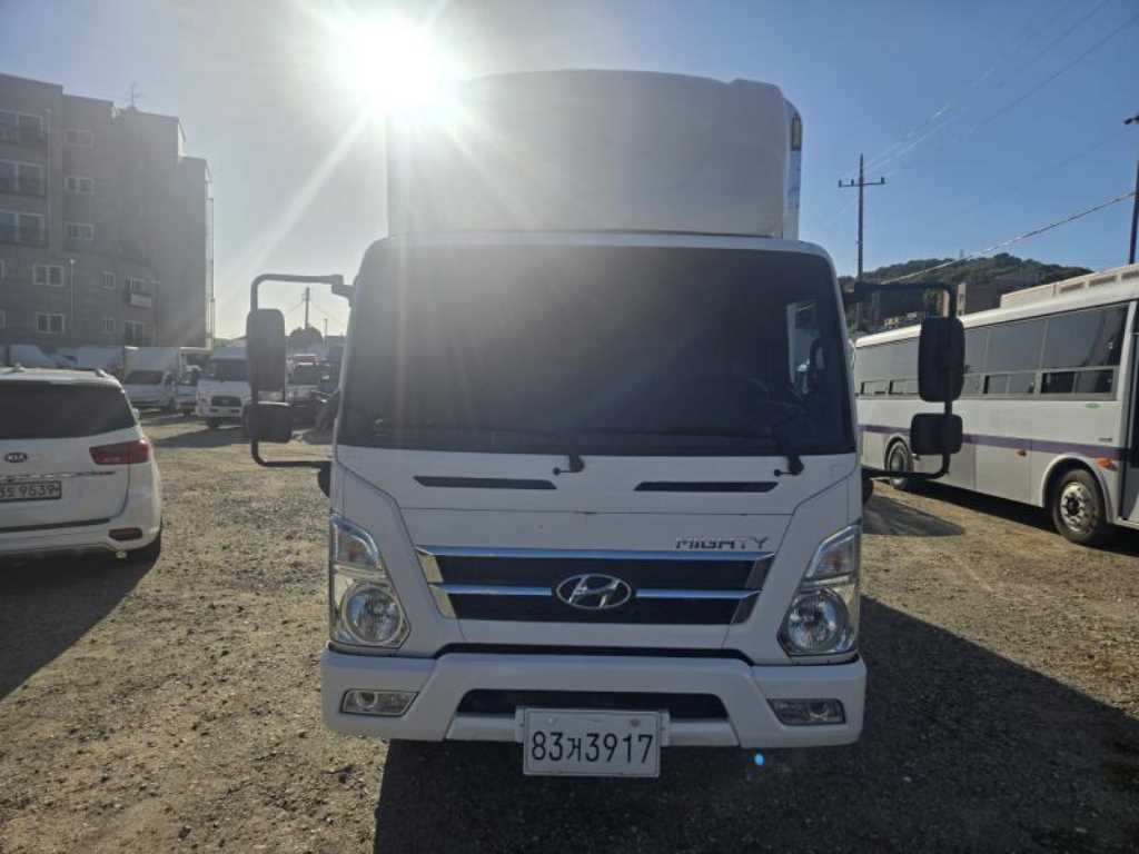 현대 마이티 3.5톤 윙바디 2019년식 정면