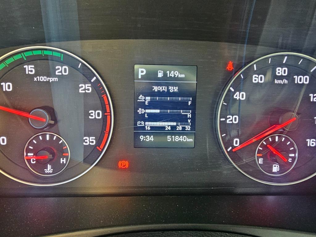 현대 마이티 3.5톤 탱크로리 2024년식 계기판 주행거리 51,840km