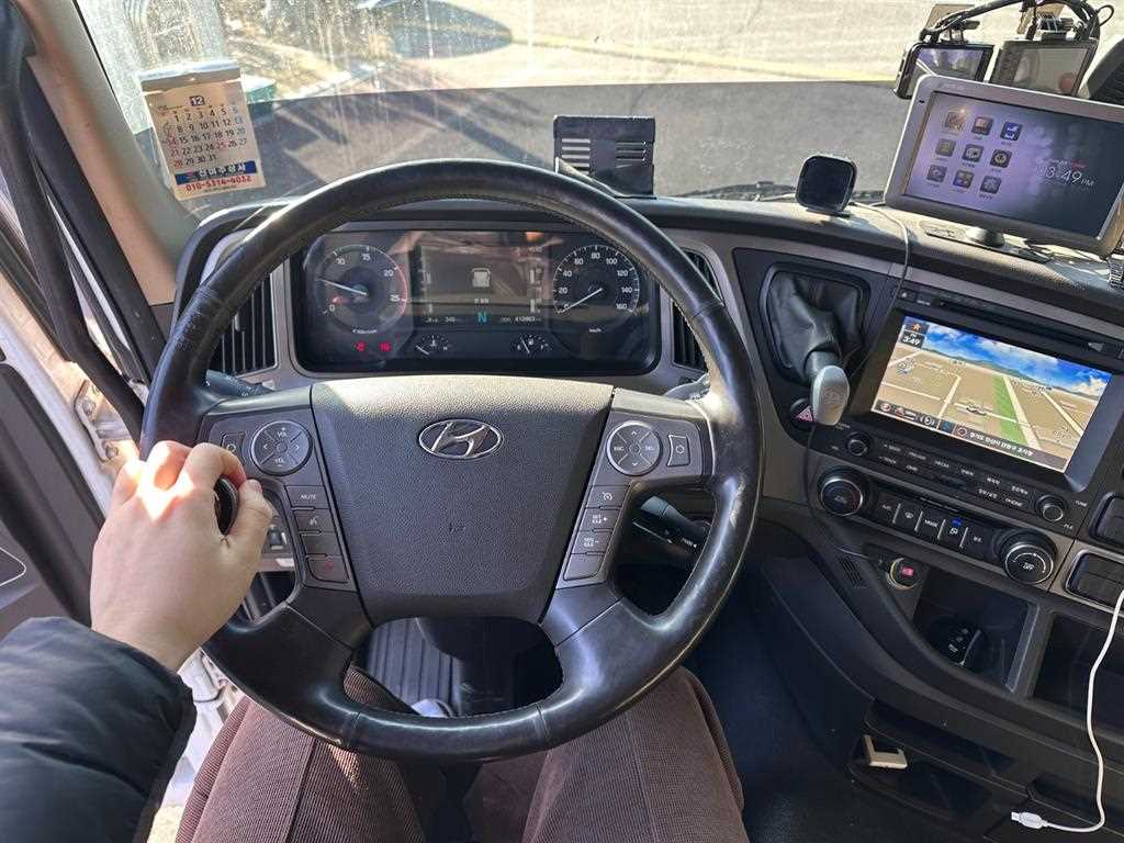 현대 엑시언트 14톤 냉동탑 2019년식 사진 15