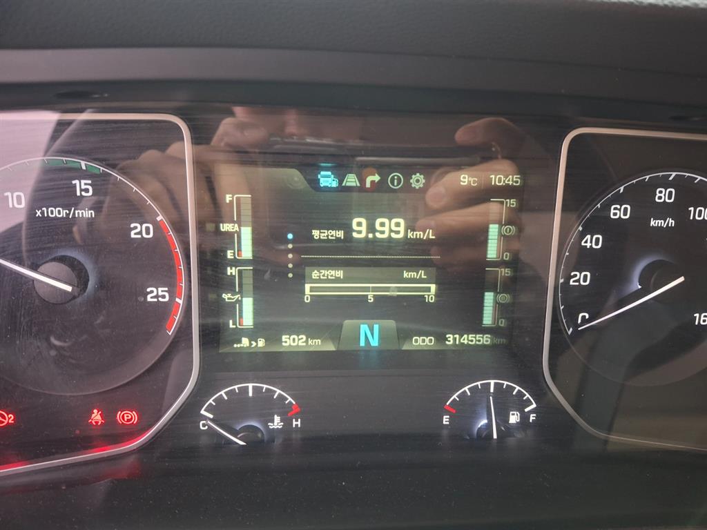 현대 엑시언트 14톤 윙바디 2022년식 계기판 주행거리 314,556km