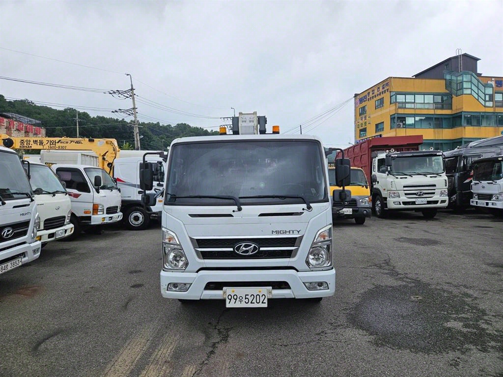 현대 올뉴마이티 3.5톤 고소작업차 2017년식 사진 2
