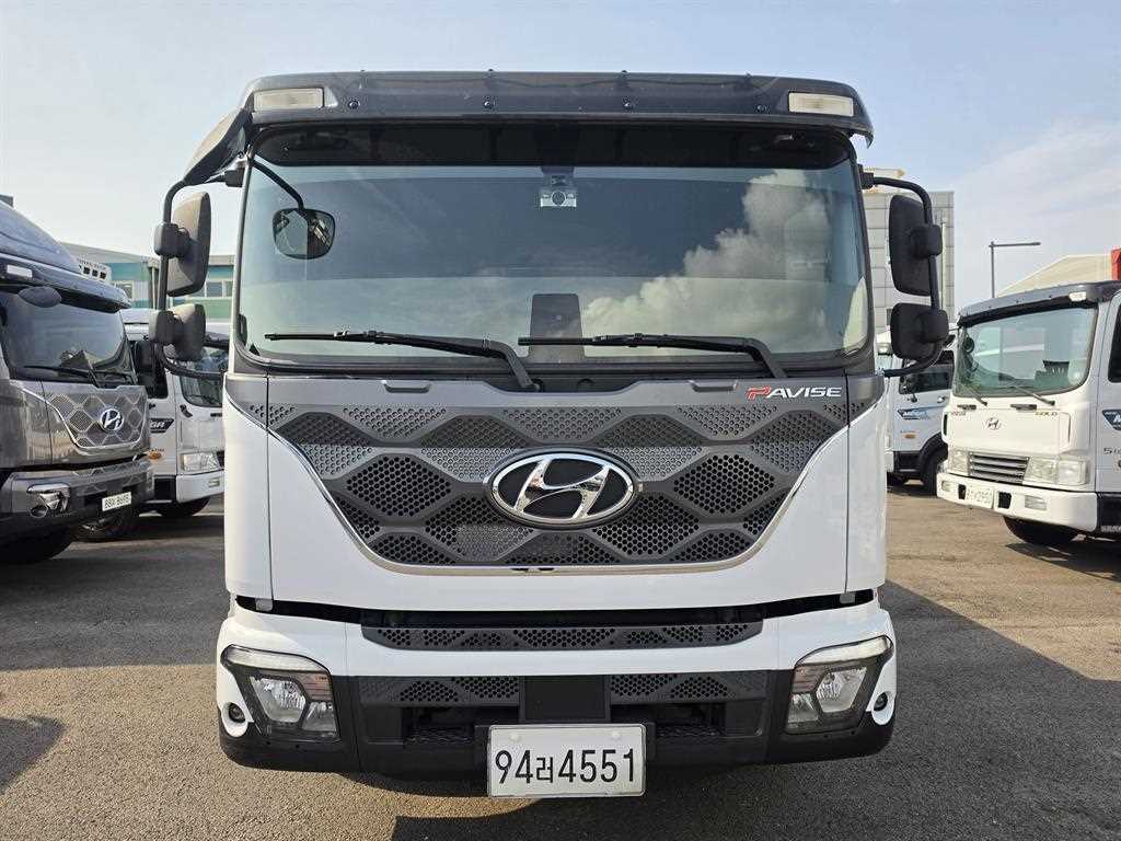 현대 파비스 5.5톤 카고 2023년식 파비스 정면 그릴