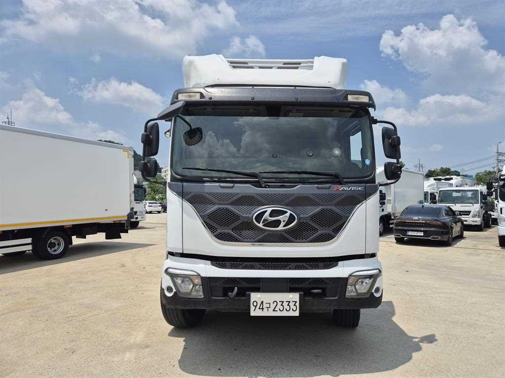 현대 파비스 8.5톤 냉동탑 2020년식 파비스 정면