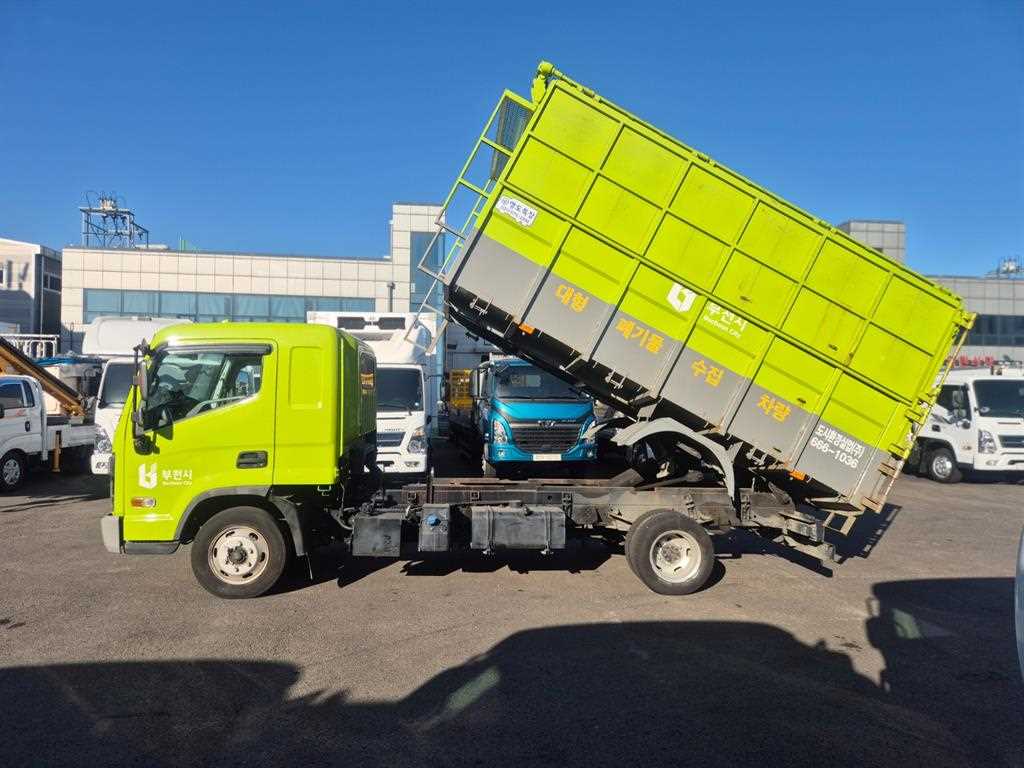 2.5톤 압착진개차 2020년식 사진 7