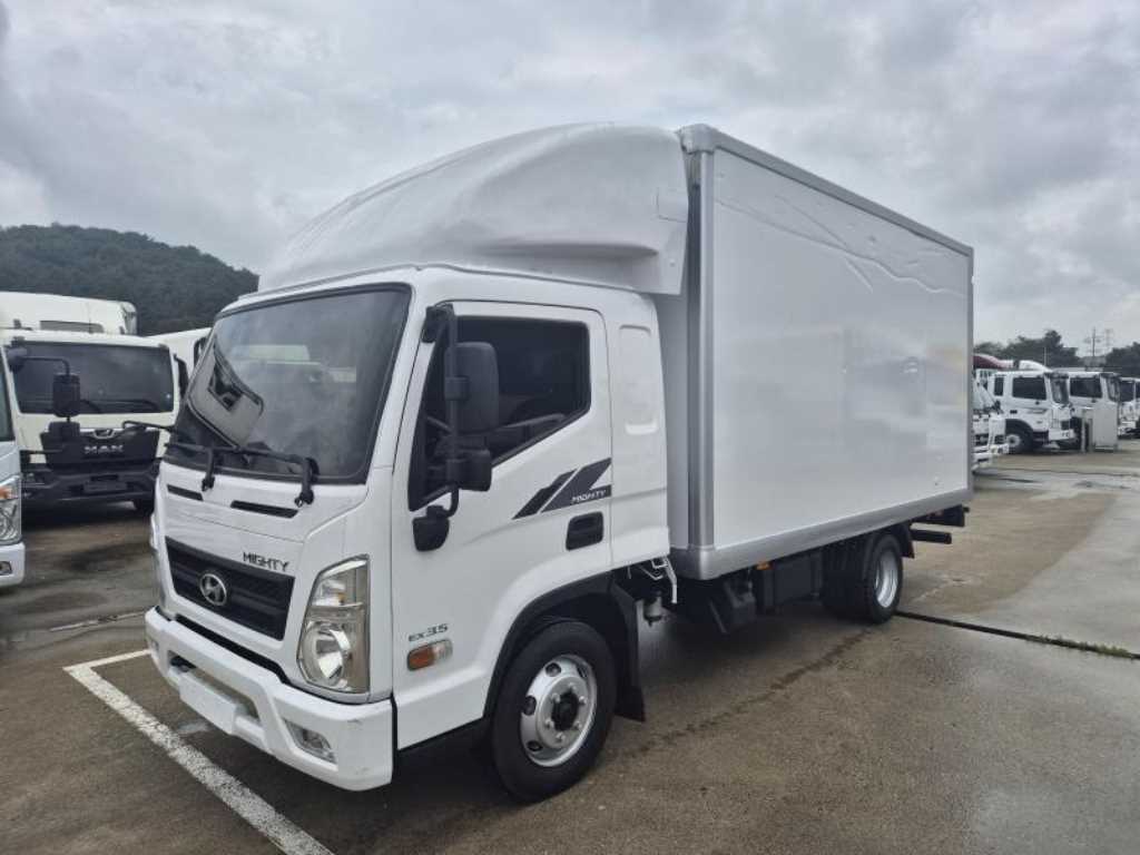 2.5톤 익스탑 2018년식 사진 1