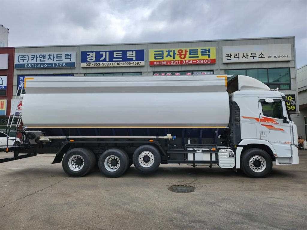 21톤 버큠로리 2023년식 사진 4