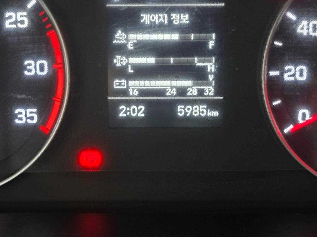 3.5톤 윙바디 2026년식 사진 11