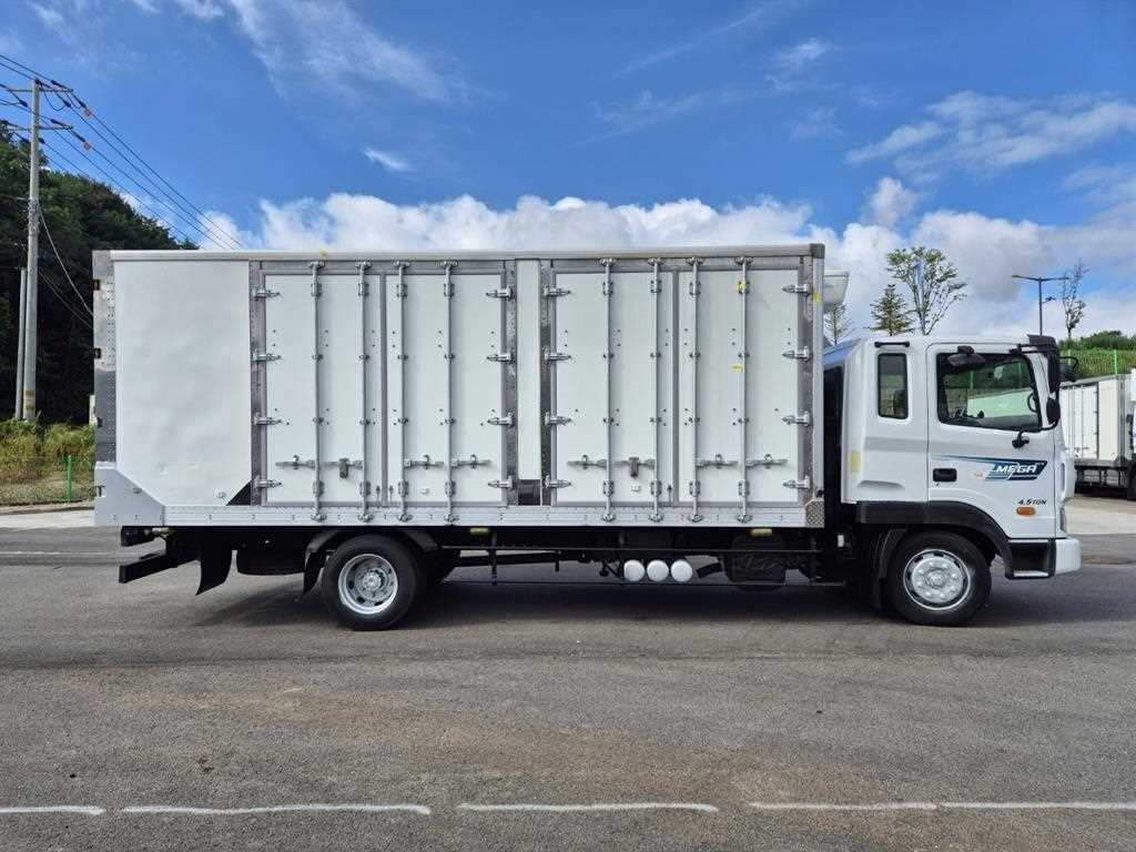 5톤 냉동탑 2013년식 사진 6