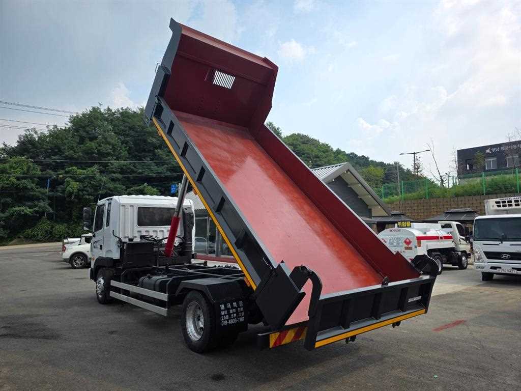 5톤 덤프 2006년식 사진 12