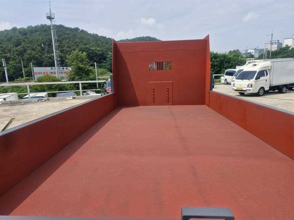5톤 덤프 2010년식 사진 12