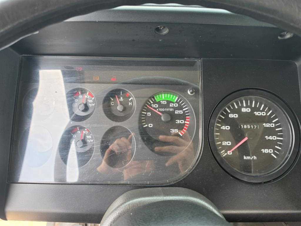 5톤 버큠로리 2006년식 사진 9