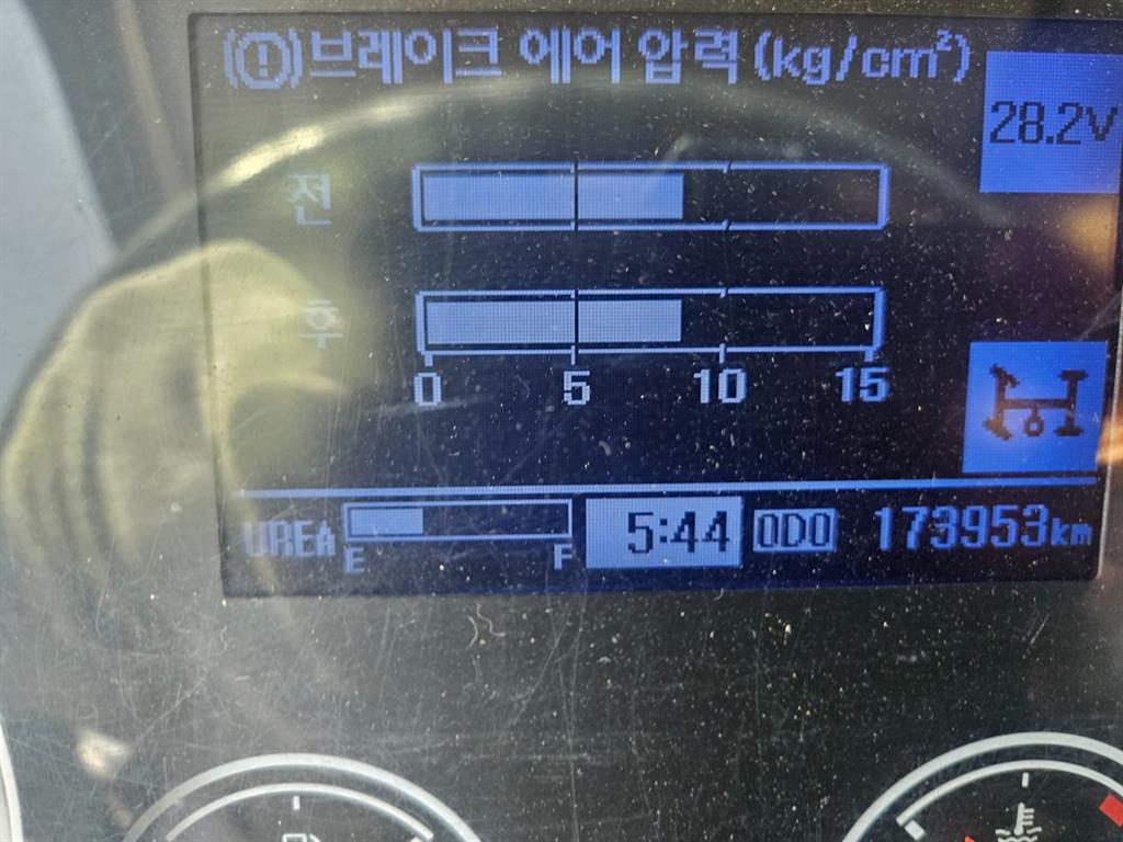 5톤 집게차 2018년식 사진 15